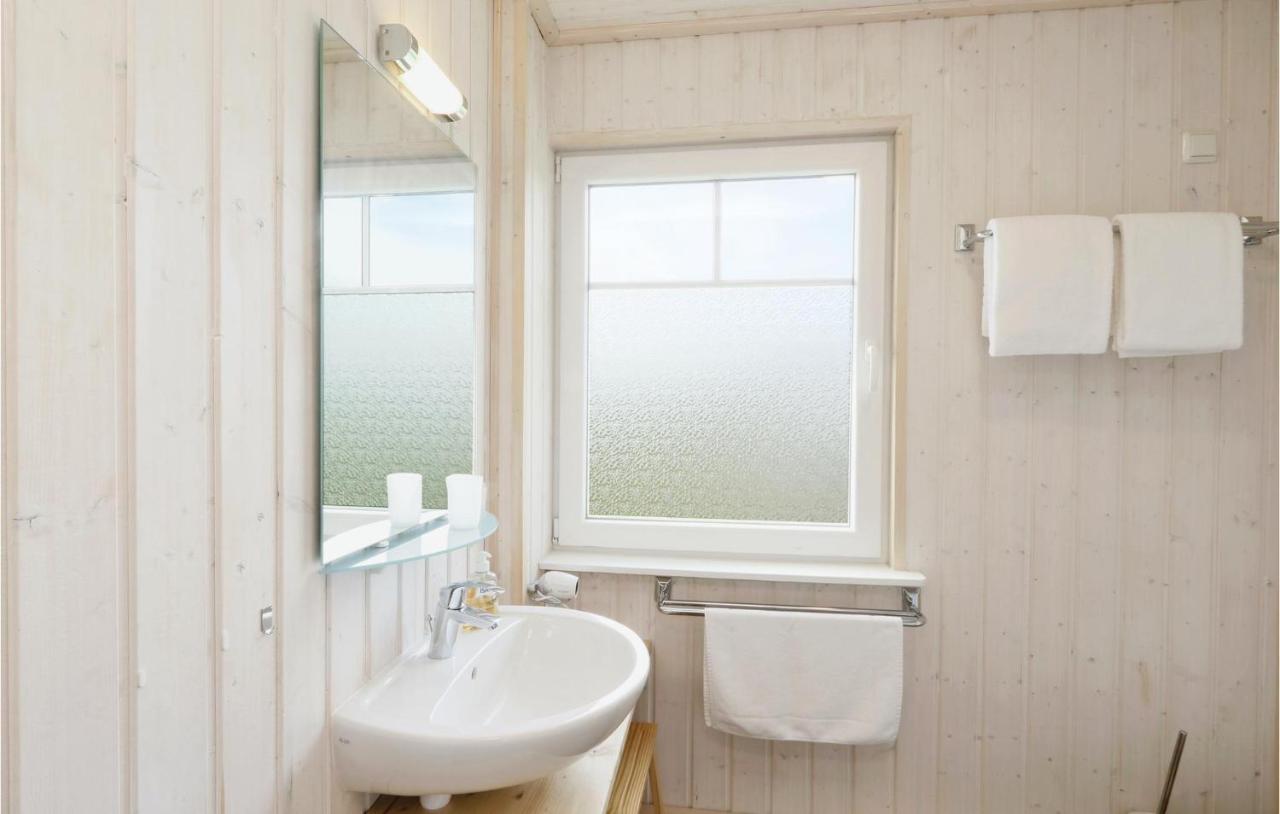 Beautiful Home In Zerpenschleuse エクステリア 写真