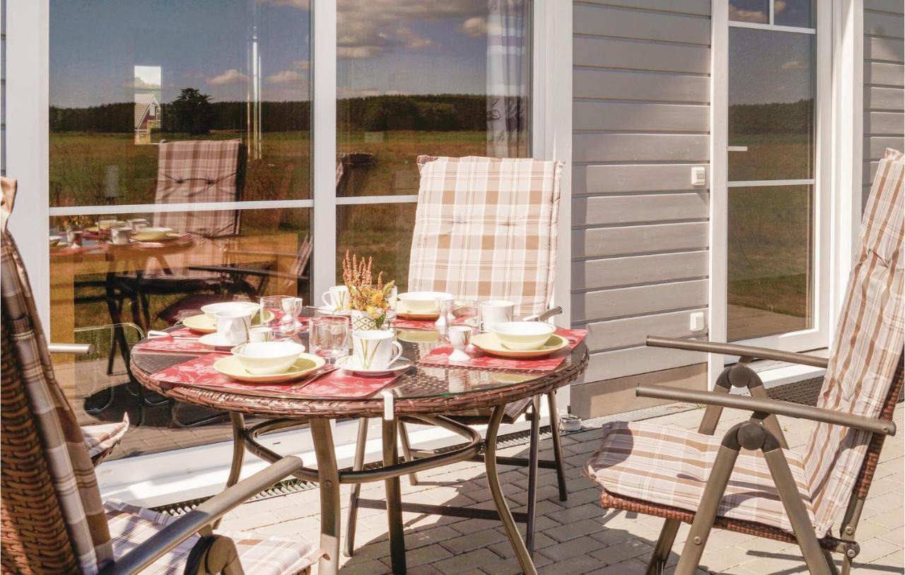 Beautiful Home In Zerpenschleuse エクステリア 写真